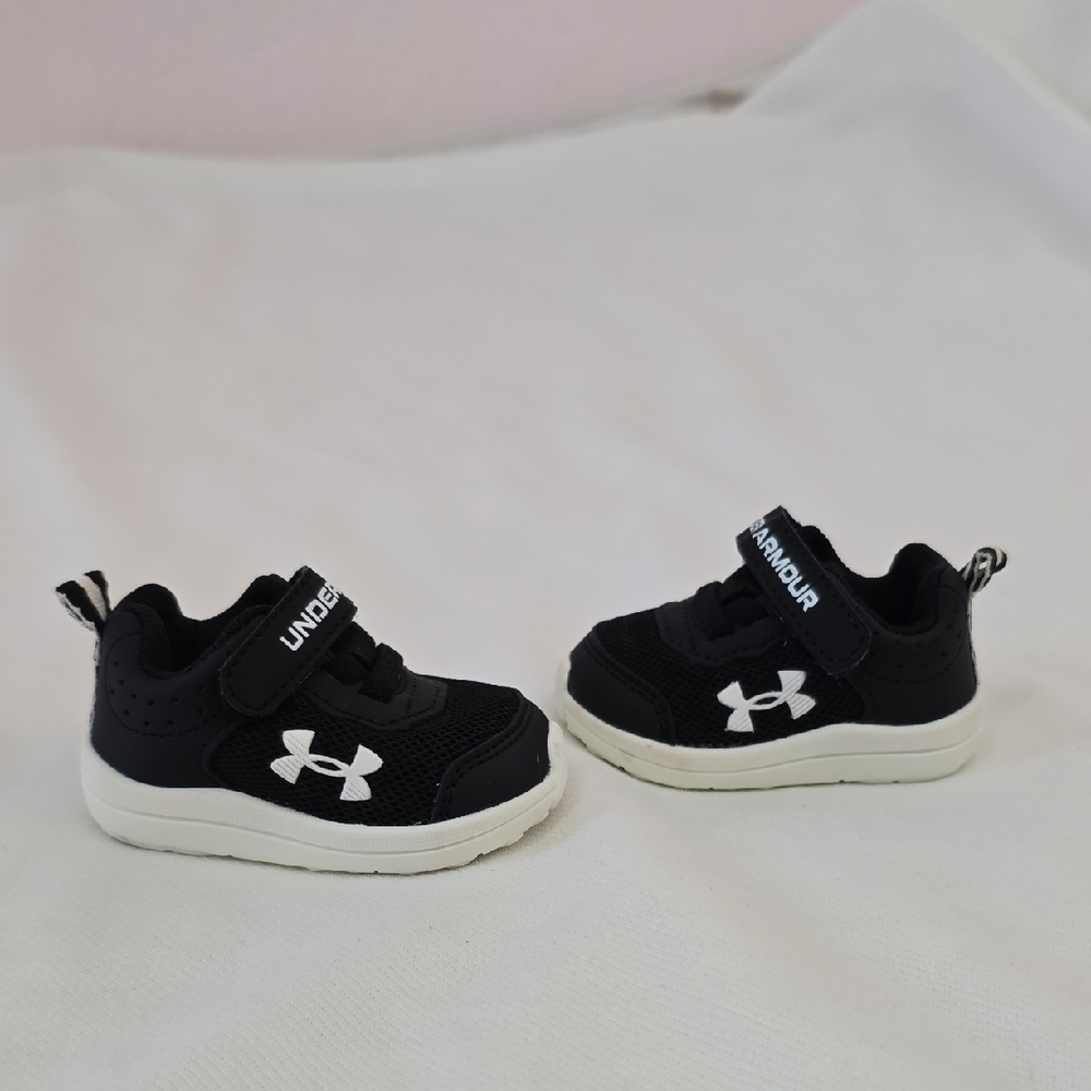 Under Armour Baby Shoes Size:2K